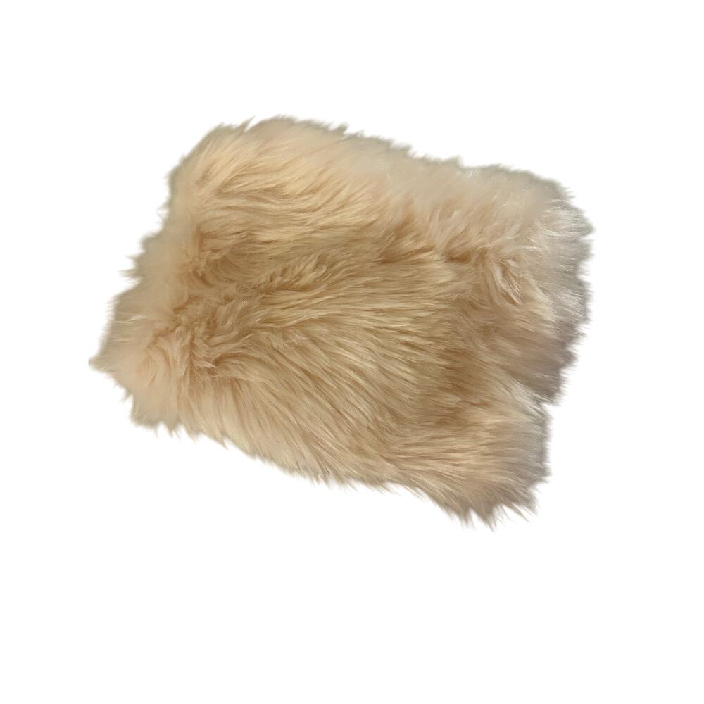 janie and Jack white furry muff